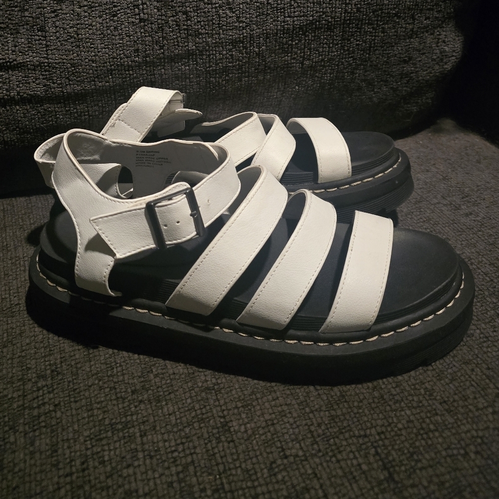 Sincerely Jules | Daring Sandals 9.5